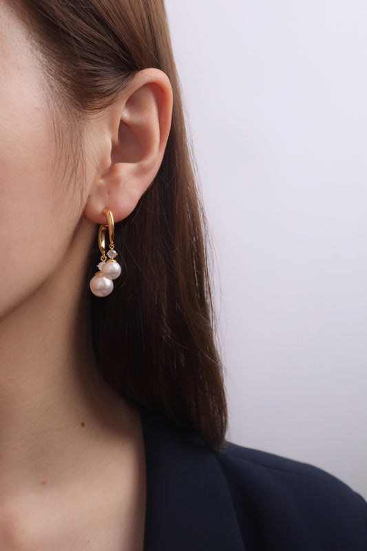 Minimalist Double-Layer Earrings with Imitation Pearls
