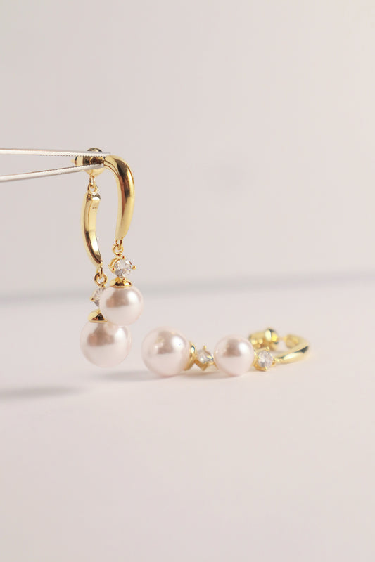 Minimalist Double-Layer Earrings with Imitation Pearls